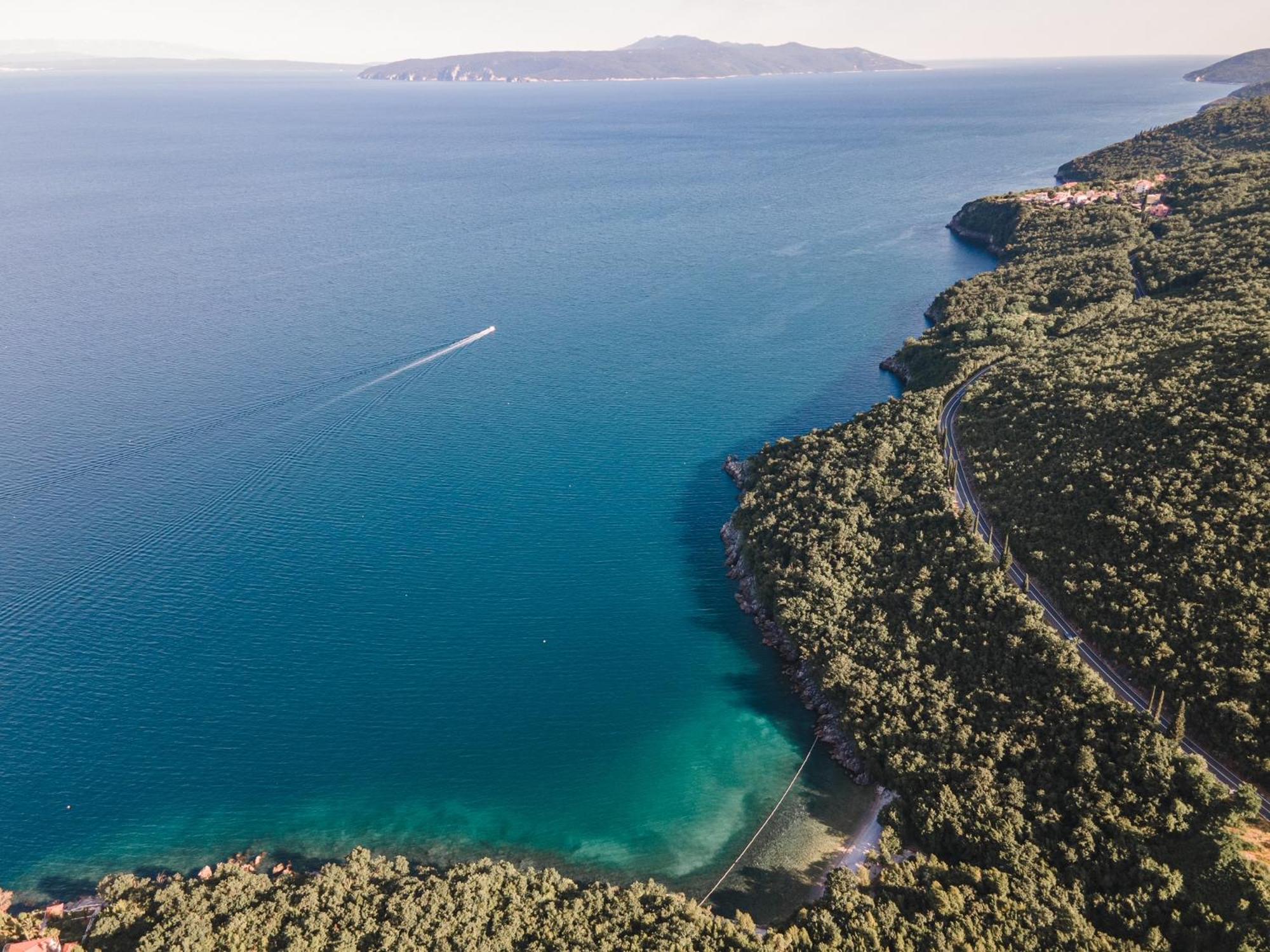 Villa Sabine Apartment Losinj Medveja Exteriör bild